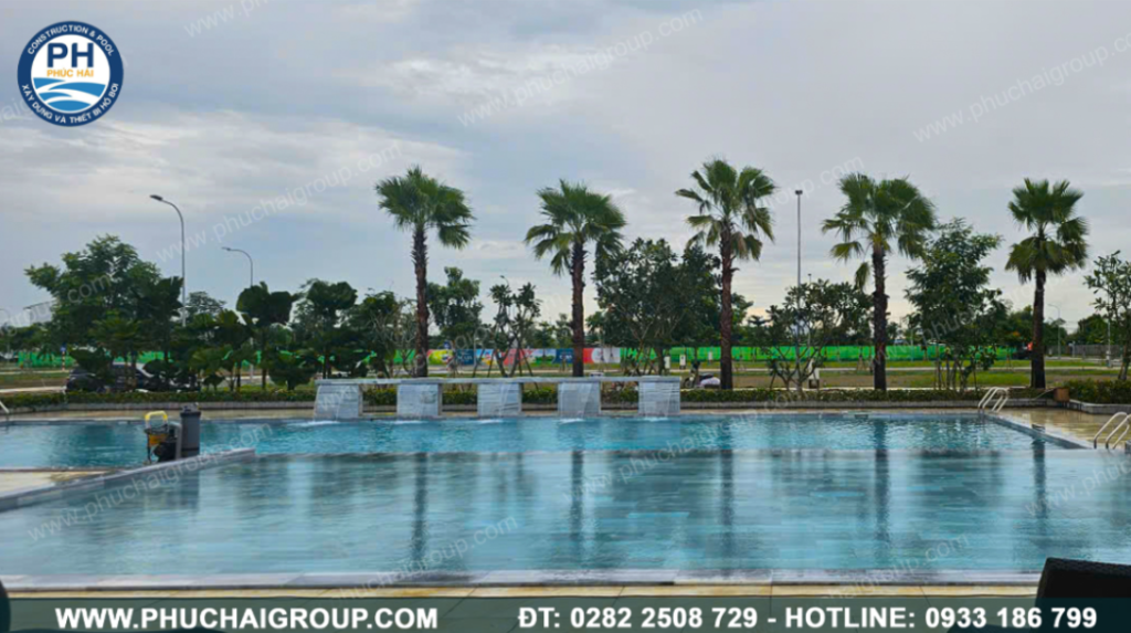 Tổng quan chi phí thi công hồ bơi resort cao cấp tiêu chuẩn năm 2026.